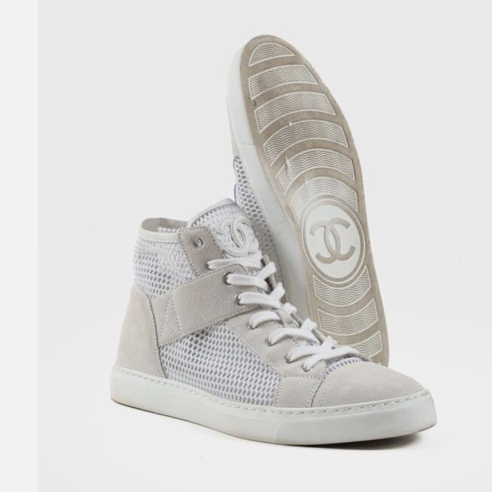 CHANEL Cream and White mesh Sneakers, US7 - Picture 5 of 11